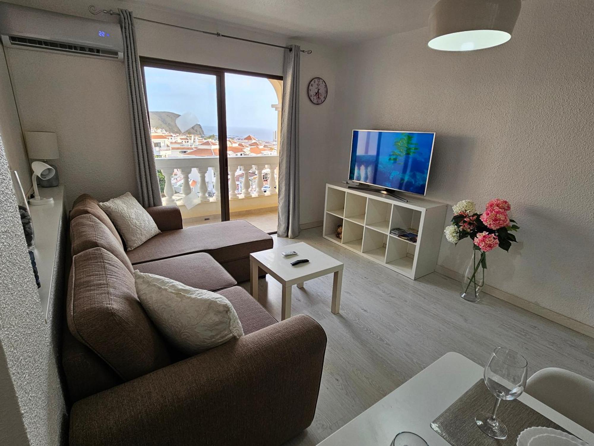 Los Cristianos Heated Pool Sea View Ac Apartment ภายนอก รูปภาพ