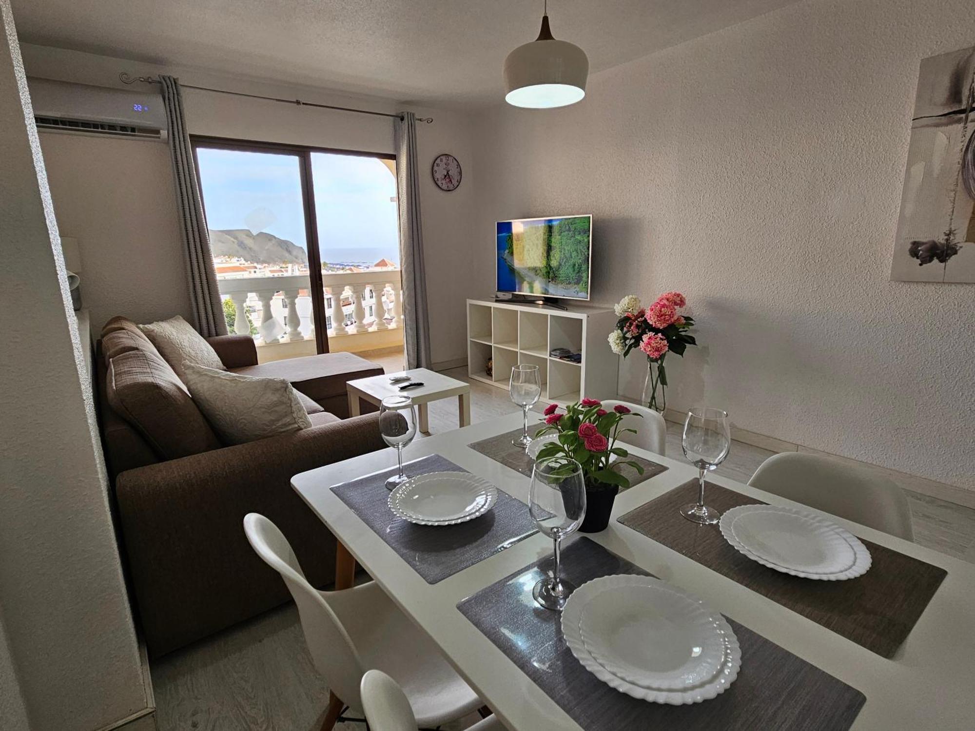 Los Cristianos Heated Pool Sea View Ac Apartment ภายนอก รูปภาพ